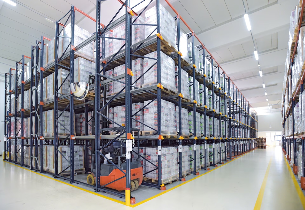 Drive-In Pallet Rack for Burnsville warehouses